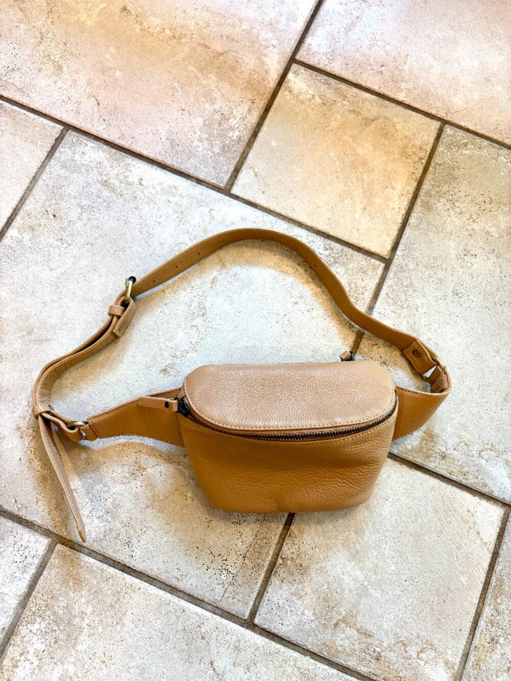 Mandrn, tan, leather, crossbody
